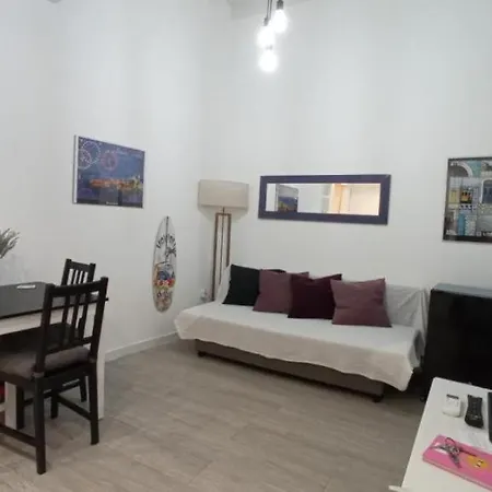 Casa De Los Viajeros Pasquin Apartment Cadiz